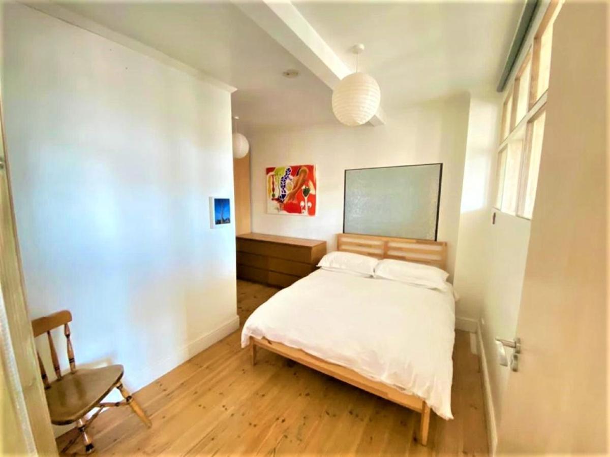 Splendid 1 Bedroom Flat + Terrace Londen Buitenkant foto